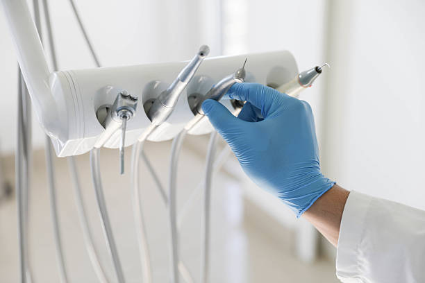 Professional Wisdom Tooth Removal technician working in Los Gatos, CA